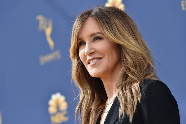 Felicity Huffman: atriz é uma das acusadas de participar de esquema para colocar filhos em faculdades dos EUA (Axelle/Bauer-Griffin/FilmMagic/Getty Images)