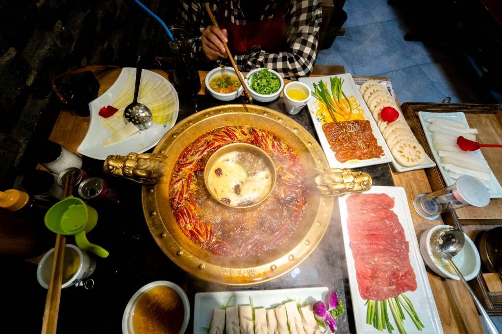 O distrito de Minhang possui 1.800 restaurantes; objetivo é que a nova tecnologia abranja todos eles. (Zhang Peng/Getty Images)