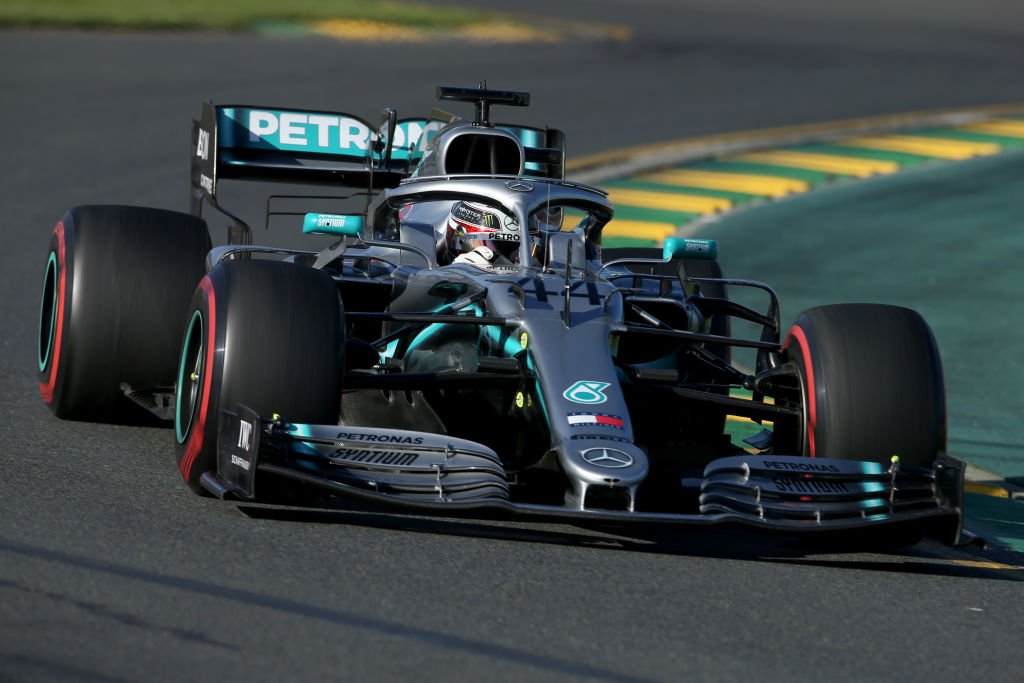 Temporada 2019 da Fórmula 1 começa com Mercedes na frente