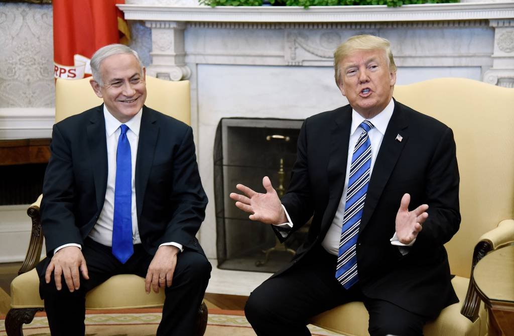 Israel precisa "colocar a casa em ordem", diz Trump sobre novas eleições