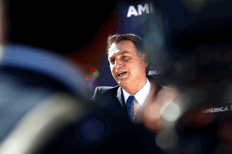 Jair Bolsonaro: "No Brasil, também tem meia dúzia que protesta contra mim o tempo todo" (Esteban Garay/Reuters)