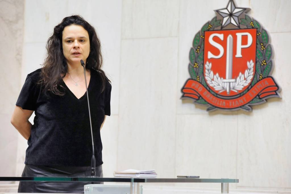 "Não vou sair do partido", diz Janaina Paschoal sobre PSL