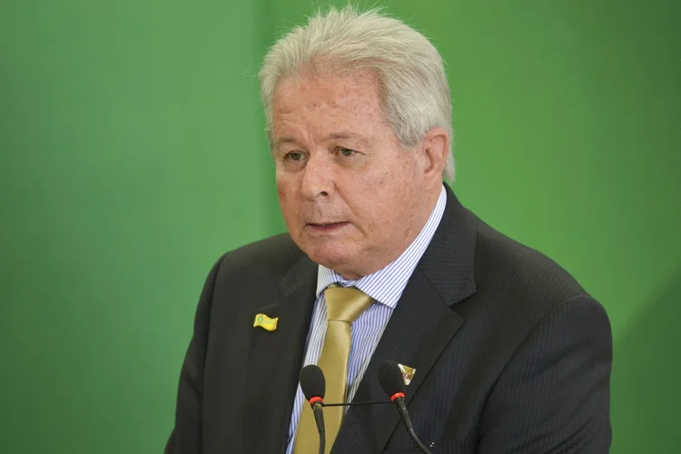 RUBEM NOVAES: "Durante décadas, a esquerda brasileira deflagrou uma guerra cultural tentando confrontar pobres e ricos, negros e brancos, mulheres e homens, homo e heterossexuais etc" (Marcelo Camargo/Agência Brasil)