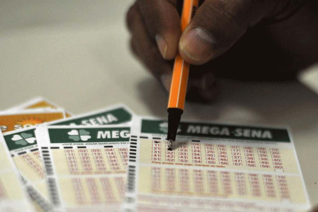 Mega-Sena: Caixa sorteou concurso 2.200 nesta quinta (24) (Marcello Casal Jr/Agência Brasil)