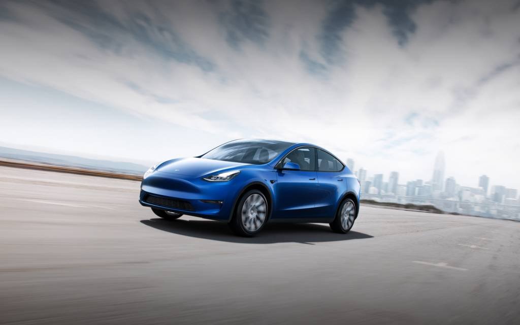 Tesla lança SUV médio elétrico a US$ 39 mil
