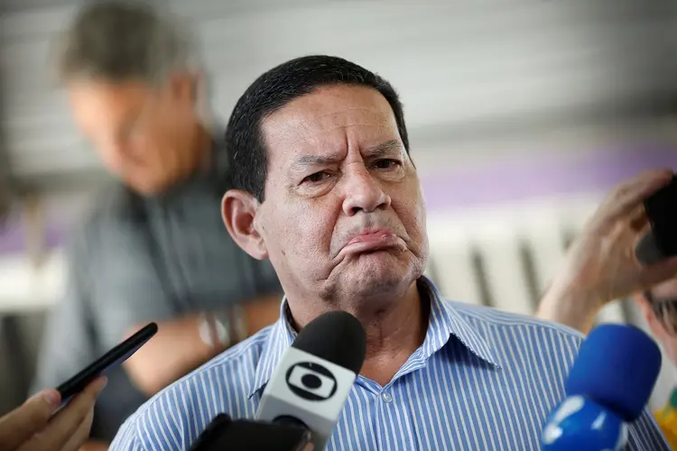 Mourão: vice-presidente fez declaração após Bolsonaro dizer que "nazismo é de esquerda" (Adriano Machado/Reuters)