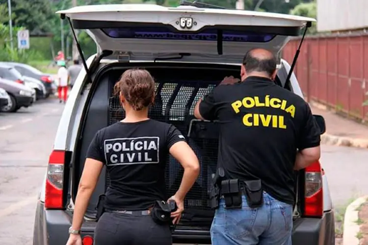 Polícia Civil: também foram cumpridos 28 mandados de busca e apreensão na ação, que incluiu os Estados de Goiás, São Paulo, Minas Gerais, Pernambuco, Paraná, Santa Catarina, Mato Grosso e Rio de Janeiro (Sinpol/DF/Agência Brasil)