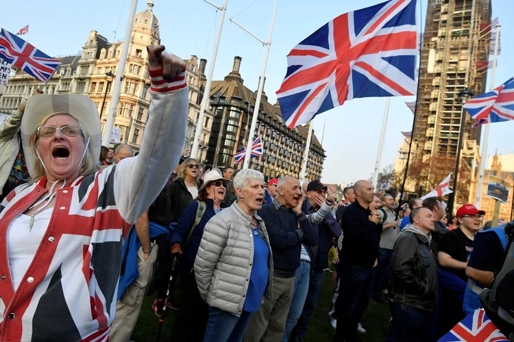 Brexit: manifestantes protestam pela saída do Reino Unido da União Europeia (Toby Melville/Reuters)