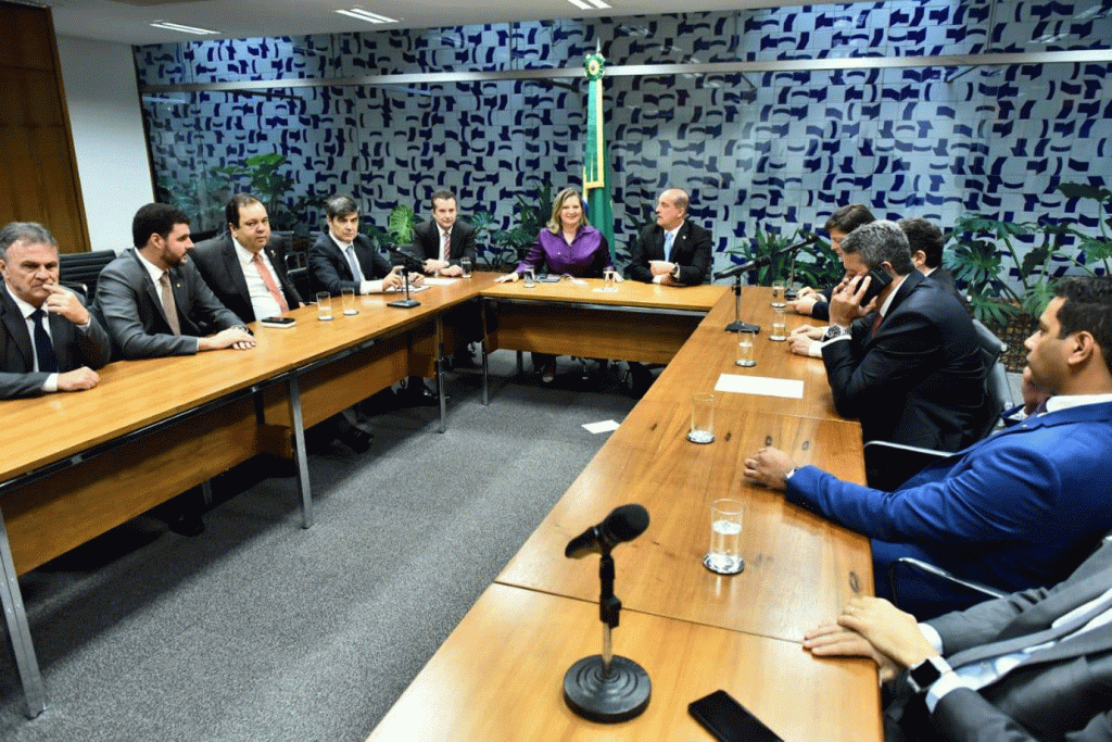 Congresso: Onyx e Joice Hasselmann se reuniram com líderes do Congresso (Rafael Carvalho/Casa Civil/Divulgação)
