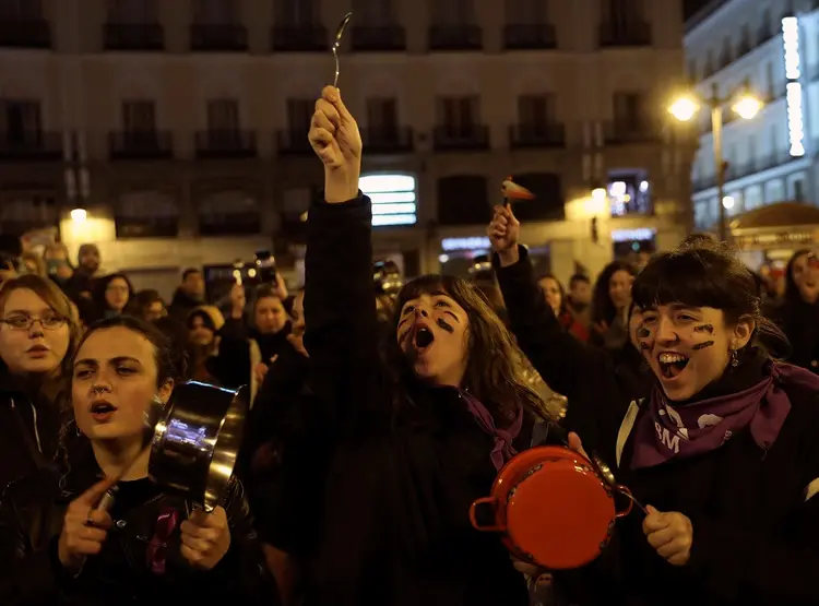 Mulheres: dia internacional foi instaurado em 1975 pela Onu (Susana Vera/Reuters)