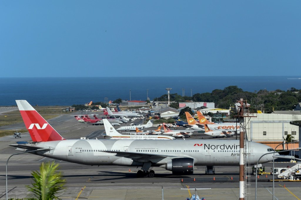 Venezuela: UE alerta contra aumento de tensão após envio de aviões russos