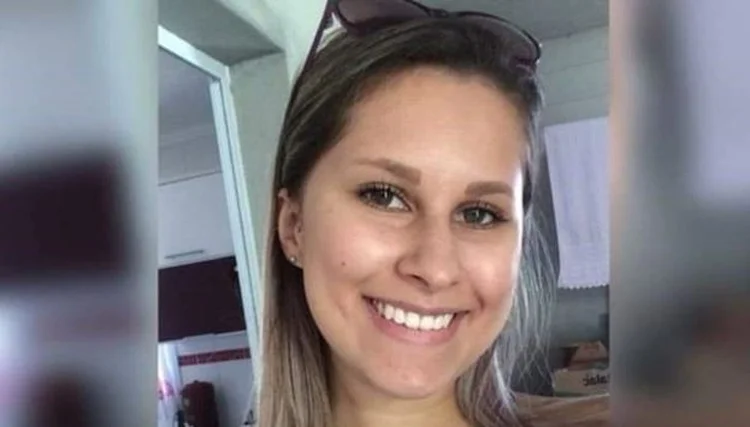 Isabela Miranda de Oliveira, 19 anos, não resistiu aos ferimentos (Redes Sociais/Reprodução)