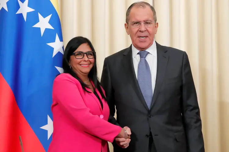 A vice-presidente da Venezuela, Delcy Rodriguez, e o ministro das Relações Exteriores da Rússia, Sergei Lavrov: as autoridades se encontraram em Moscou, Rússia, no dia 1 de março de 2019 (Maxim Shemetov/Reuters)