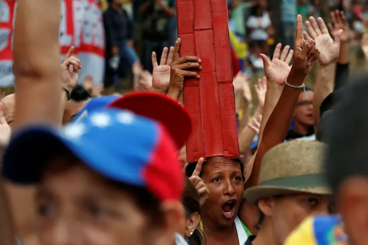 Venezuela: Os grandes apagões também afetaram o fornecimento de água, transporte e serviços de telefonia e internet (Carlos Garcia Rawlins/Reuters)