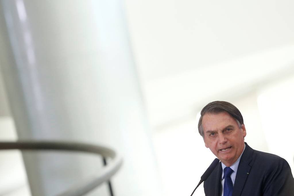 Bolsonaro anuncia reintegração de posse sem ordem judicial