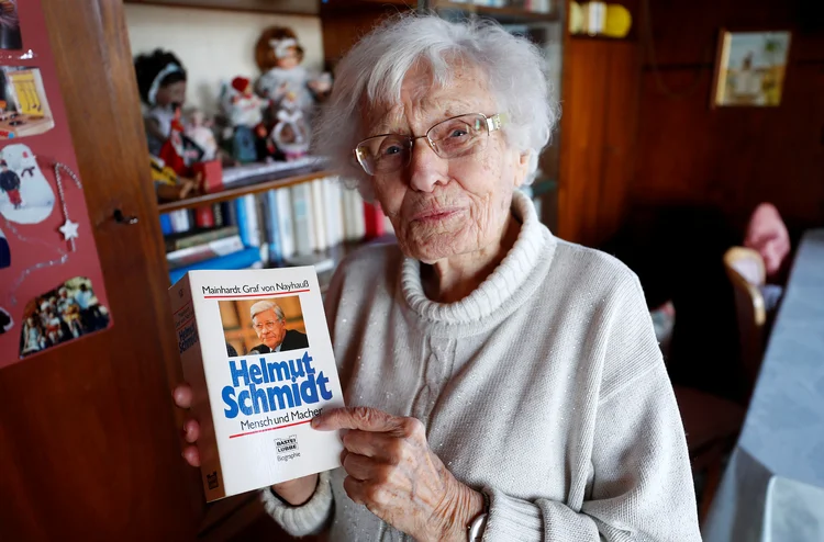 Lisel Heise: aos 100 anos, alemã quer estrear na política (Kai Pfaffenbach/Reuters)