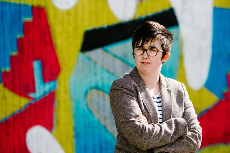 A jornalista Lyra McKee morreu na última quinta-feira (18) depois de ser atingida por tiros (Jess Lowe Photography/Reuters)