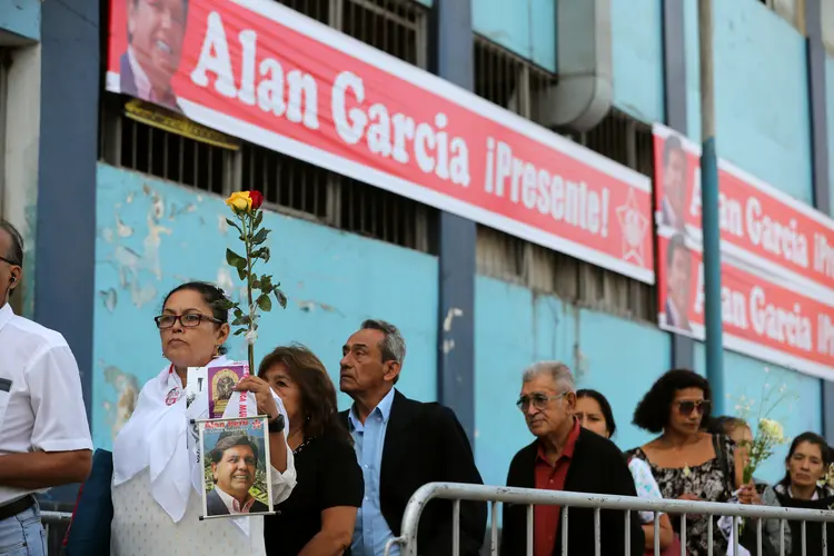 García se suicidou após a polícia chegar para prendê-lo no âmbito de uma investigação de corrupção que envolve a Odebrecht (Guadalupe Pardo/Reuters)