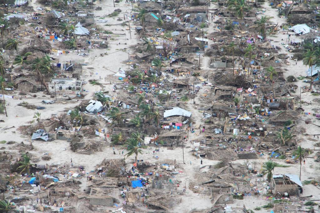 Ciclone Kenneth provoca enchentes e deixa mortos em Moçambique