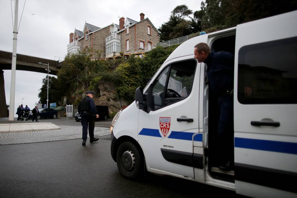 França impede ataque terrorista e suspeitos são detidos