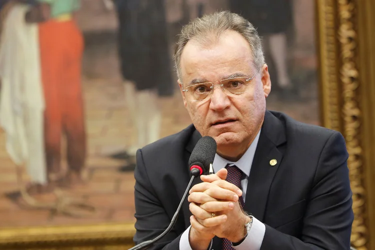 Samuel Moreira: relator da Previdência disse que seu objetivo é mudar as regras de acesso à aposentadoria com justiça social (Adriano Machado/Reuters)