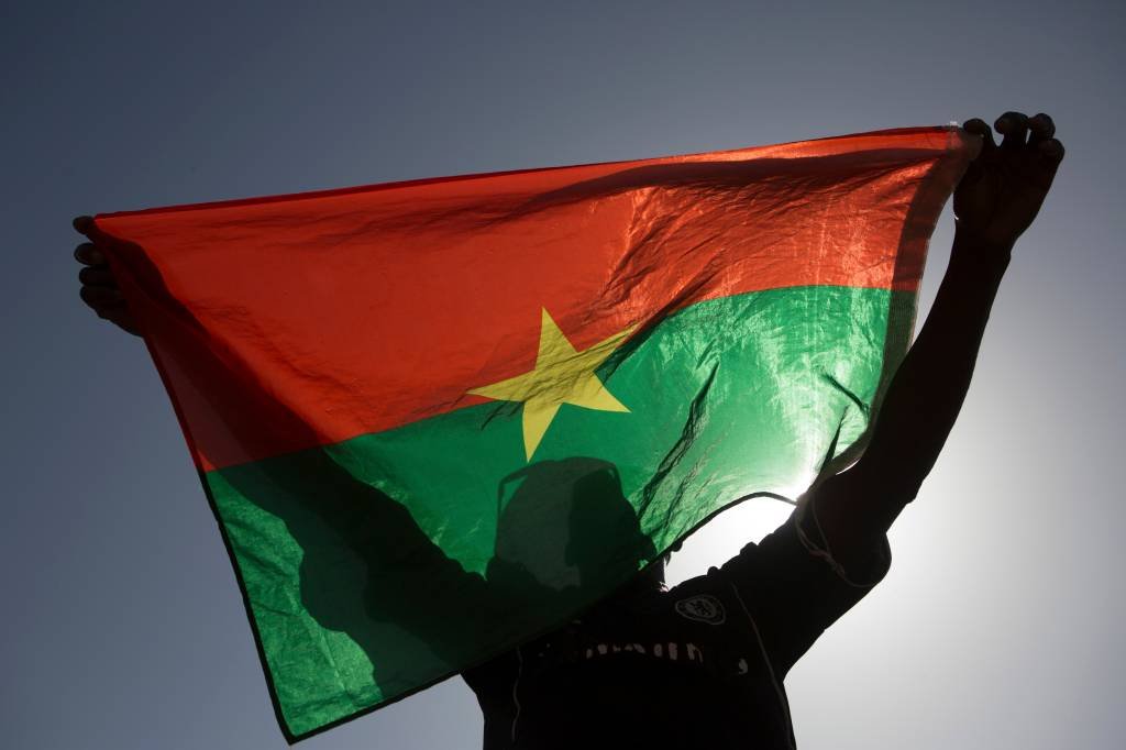 Ataque a igreja deixa 6 mortos em Burkina Fasso