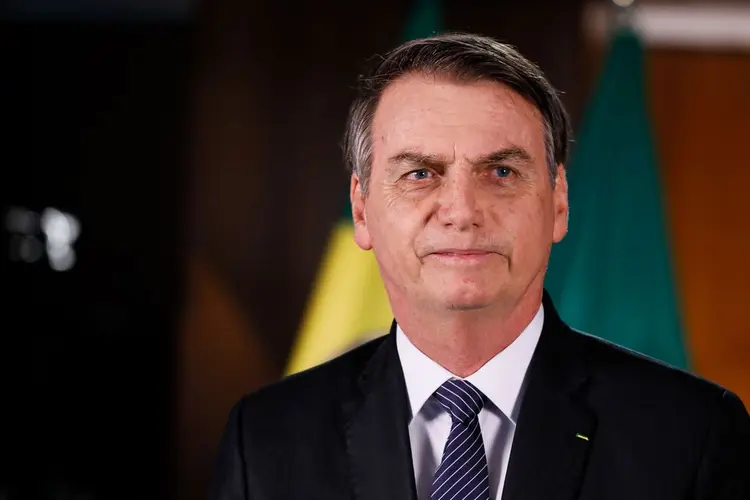 Jair Bolsonaro: presidente atendeu simpatizantes, mas evitou alguns assuntos (Isac Nóbrega/Agência Brasil)