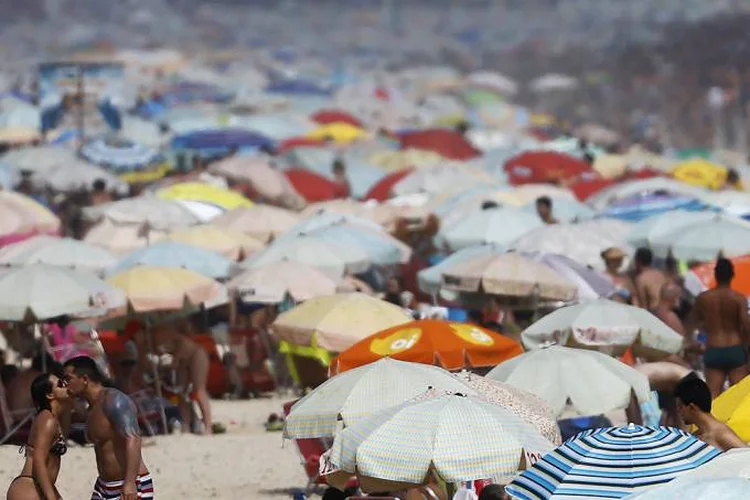 VERÃO: sem horário diferenciado em 2019  / Ricardo Moraes | Reuters