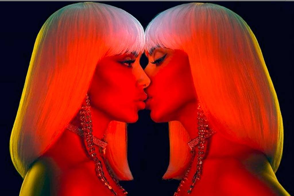 Anitta lança novo álbum "Kisses" com 10 músicas inéditas