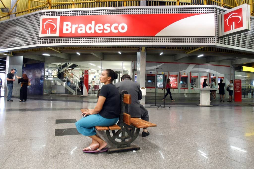 Bradesco divulga lucro; o segundo passo da Previdência e tudo pra ler hoje