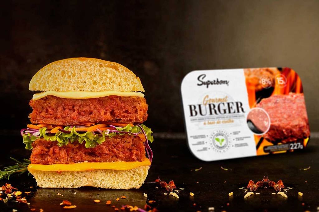 Um hambúrguer com gosto e aparência de carne — só que não