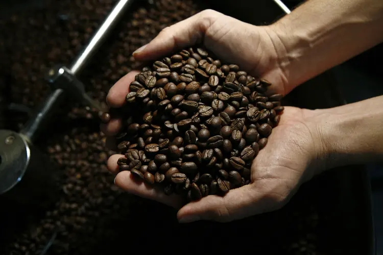 Maior produtor de café do Brasil tem como principais credores bancos como Bradesco e Banco do Brasil (Timothy Fadek/Getty Images)