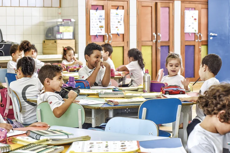 Escolas em Barueri: lei também vedava aos educadores o fomento de atividades e orientações pedagógicas relacionadas à orientação sexual dos alunos (Germano Lüders/Exame)