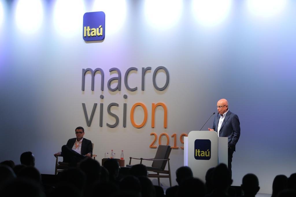 Não existe estatal eficiente, diz secretário de privatização Salim Mattar