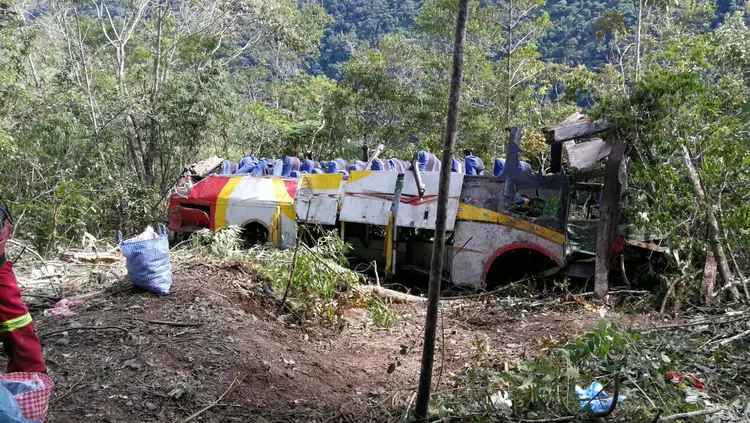 Bolívia: mais de 20 pessoas ficaram feridas (Policía Caminera/Divulgação)