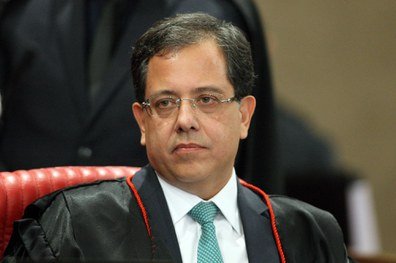 Bolsonaro escolhe Sérgio Silveira Banhos como ministro titular do TSE