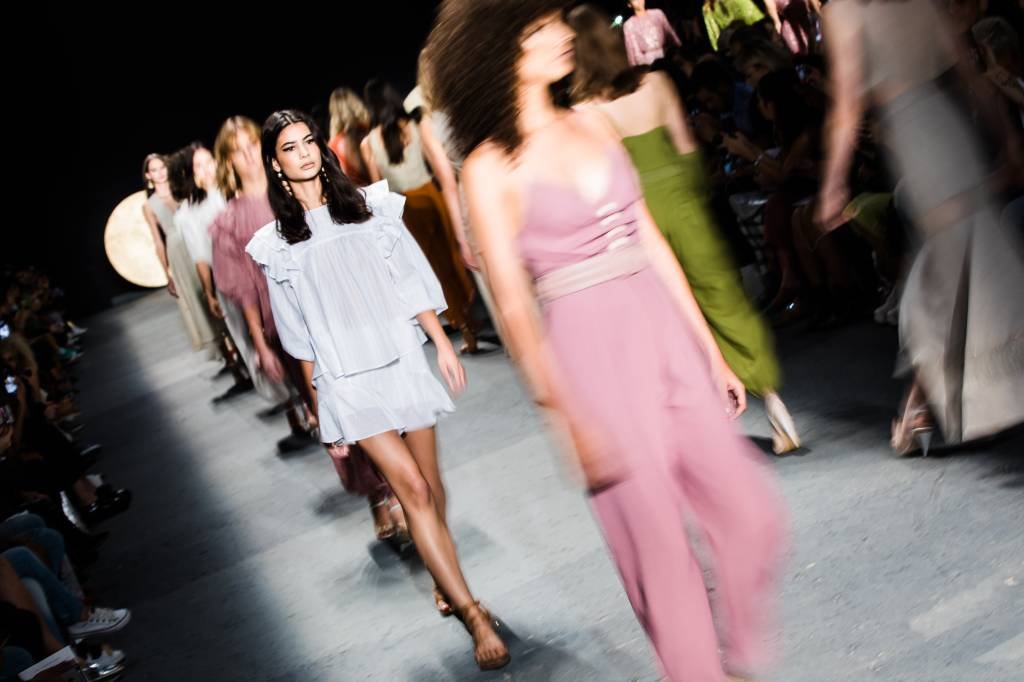 Brasilidade marca os desfiles da São Paulo Fashion Week