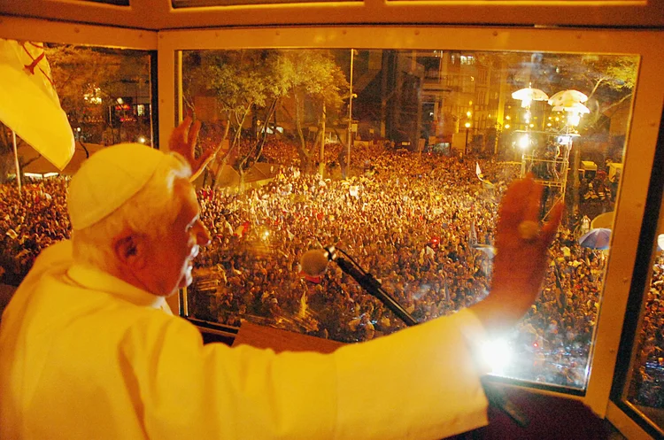 Bento XVI em sua visita ao Brasil: papa classificou sua viagem como inesquecível (Arturo Mari/ L'Osservatore Romano Vatican/Getty Images)