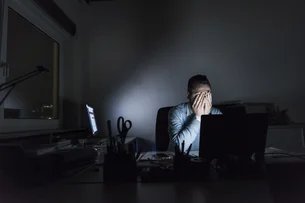 Você está cometendo esses deslizes? Veja 5 erros invisíveis que podem estar sabotando sua carreira