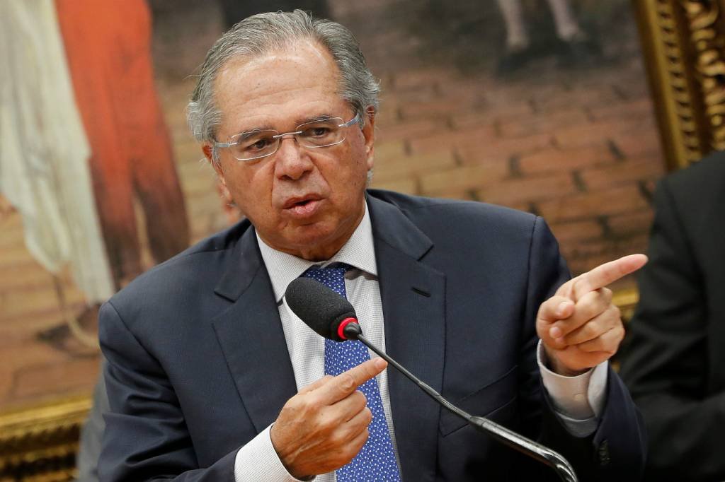 Guedes: ministro da Economia voltou a criticar na manhã desta sexta-feira, 5, o direcionamento de recursos ao Sistema S (Reuters/Adriano Machado)