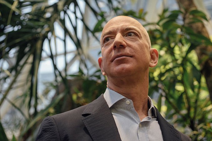 6 mil funcionários da Amazon fazem apelo urgente a Bezos em carta aberta