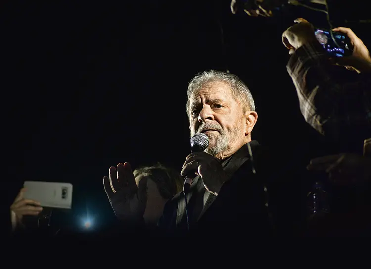 Lula: ex-presidente está preso em Curitiba por 9 anos e 6 meses no caso do tríplex do Guarujá (SP) (Cris Faga/NurPhoto/Getty Images)