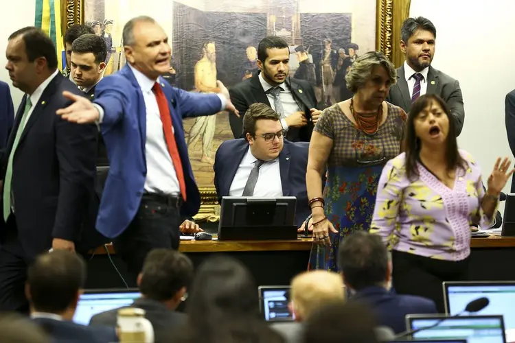 Câmara dos Deputados: uma das sessões discutiram por mais de 12 horas a PEC (Marcelo Camargo/Agência Brasil)