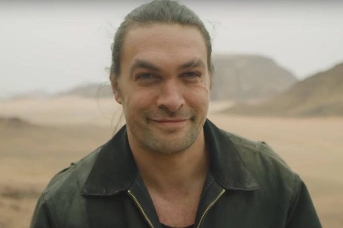 Jason Momoa, de GoT, raspou a barba para alertar fãs sobre problema global