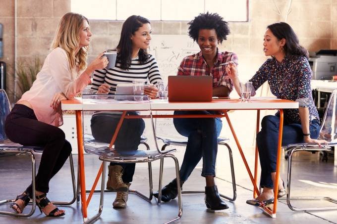Empresas se unem e compartilham mentoria para mulheres
