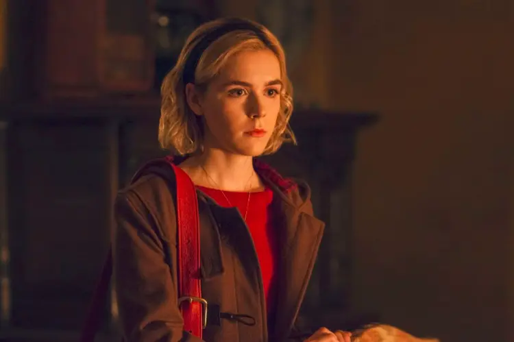 Baseado em "Sabrina, a Aprendiz de Feiticeira", a produção da Netflix pegou um lado mais sombrio (Netflix/Divulgação)