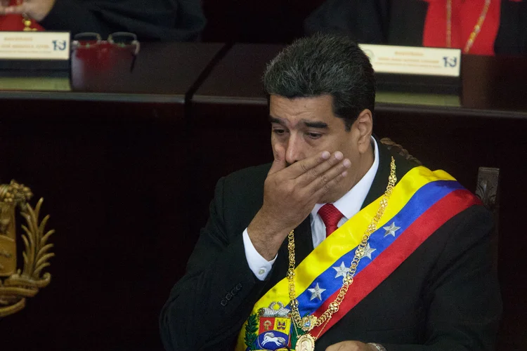 Nicolás Maduro: Agência americana divulga comunicado afirmando que "os Estados Unidos estão prontos para ajudar os venezuelanos a reconstruir o país após a devastação da crise produzida por Maduro" (Boris Vergara/Getty Images)