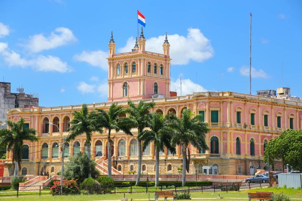 Assunção capital do Paraguai: país lidera ranking dos países mais positivos do mundo (Donyanedomam/Getty Images)