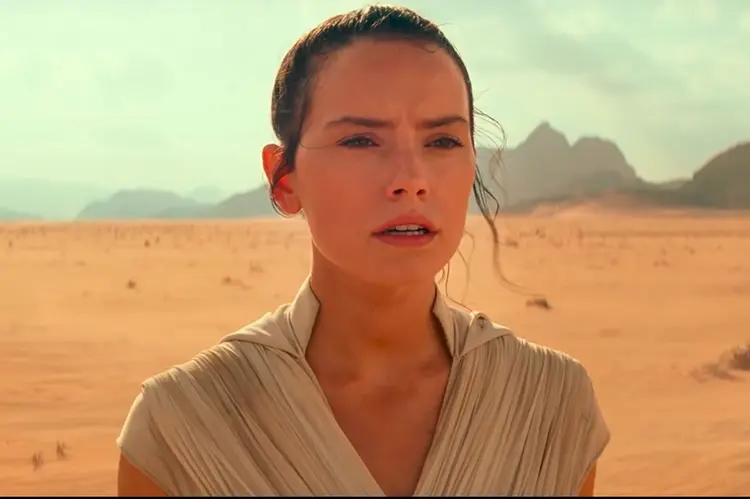 Star Wars: Carrie Fisher terá participação no filme (Youtube/Reprodução)