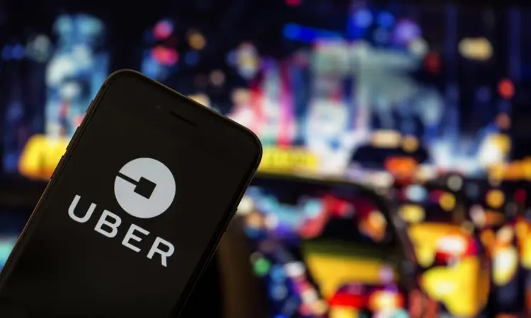 Uber: a empresa, que esperava levantar 8,1 bilhão de dólares, foi avaliada em 81 bilhões, bem longe dos 100 bilhões que eram esperados até poucos meses atrás (Ali Balikci/Anadolu Agency/Getty Images)